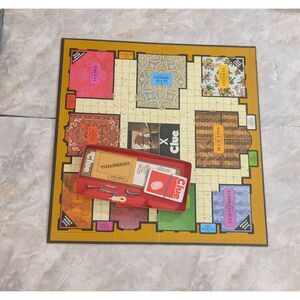 Vintage 1972 Parker Brothers Clue game board and Game Cards and Pieces